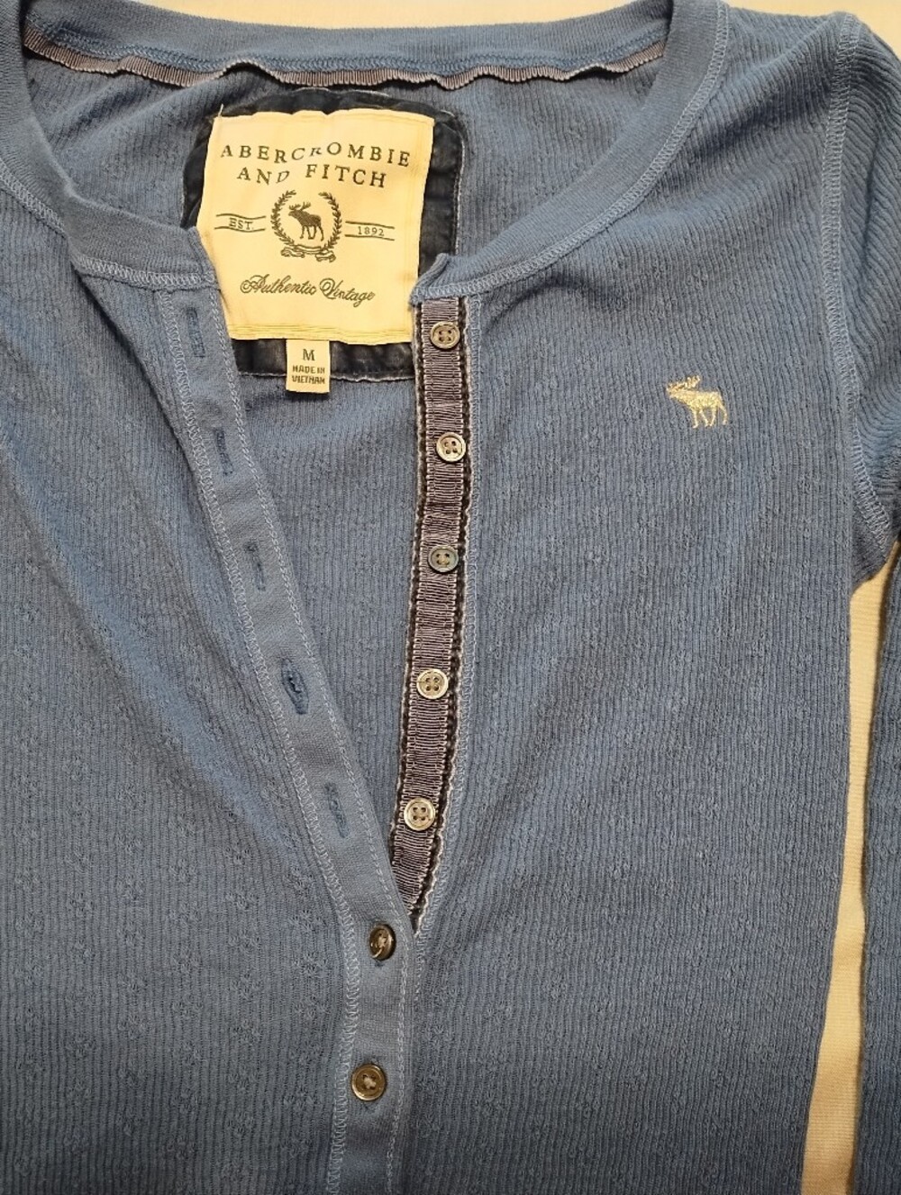 Abercrombie & Fitch Light Blue Long Sleeve Henley Top - Picture 10 of 11